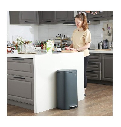 Μεταλλικός Κάδος Απορριμμάτων από Ατσάλι με Σύστημα Soft-Close 30 Lt Songmics (LTB03GS) (SNGLTB03GS) Μεταλλικός Κάδος Απορριμμάτων από Ατσάλι με Σύστημα Soft-Close 30 Lt Songmics (LTB03GS) (SNGLTB03GS)